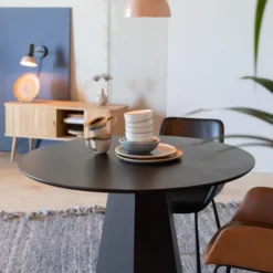 Zuiver Ronde Design Eettafel Zwart -VTwonen Verkoopwinkel 3 6