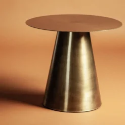 Ronde Bijzettafel Goud -VTwonen Verkoopwinkel by boo mastic ronde bijzettafel goud 03