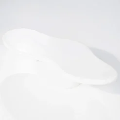 Organische Salontafel Wit -VTwonen Verkoopwinkel by boo seki organische salontafel wit 02