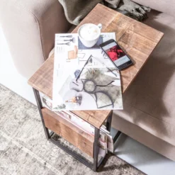 Bijzettafel Mangohout En Metaal -VTwonen Verkoopwinkel by boo slider bijzettafel mangohout en metaal 03