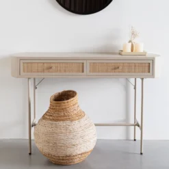 Beige Sidetable Met Rotan -VTwonen Verkoopwinkel dutchbone lina houten wandtafeltje walnoot 06