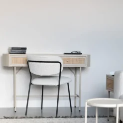 Beige Sidetable Met Rotan -VTwonen Verkoopwinkel dutchbone lina houten wandtafeltje walnoot 07