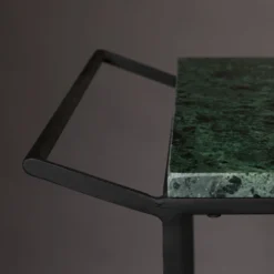 Groen Marmeren Trolley 15 Groen Marmeren Trolley -VTwonen Verkoopwinkel dutchbone mil groen marmeren trolley 06