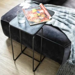 Bank Bijzettafeltje Metaal -VTwonen Verkoopwinkel eleonora jean bank bijzettafeltje metaal 02