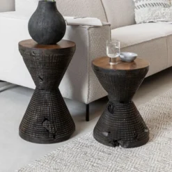Handgemaakte Bijzettafel -VTwonen Verkoopwinkel must living diabolo handgemaakte bijzettafel 04