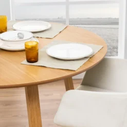 Ronde Tafel Van Eiken Fineer -VTwonen Verkoopwinkel ronde tafel van eiken fineer eirun bodio 04