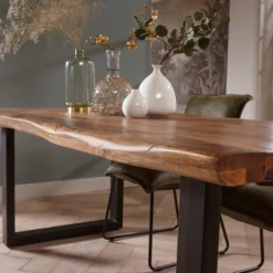 Boomstamtafel Mangohout -VTwonen Verkoopwinkel tower living nicosia boomstamtafel mangohout 05