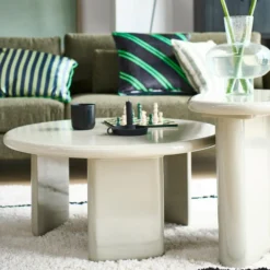 VTwonen Bijzettafel Van Mangohout 9 VTwonen Bijzettafel Van Mangohout -VTwonen Verkoopwinkel vtwonen beach bijzettafel van mangohout 04