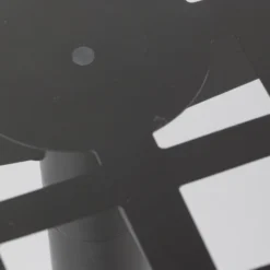 Zuiver Zwarte Ronde Bistrotafel -VTwonen Verkoopwinkel zuiver albert garden zwarte ronde bistrotafel 06