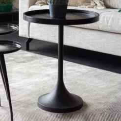 Zuiver Zwarte Bijzettafel -VTwonen Verkoopwinkel zuiver jason zwarte bijzettafel 05